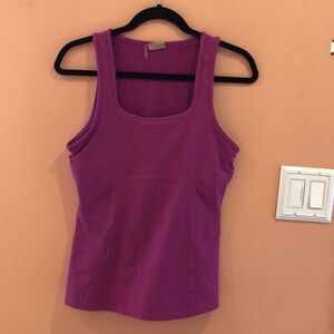 Athleta Built-in Bra Workout Tank Top Cycling Gym size M exercise hot purple